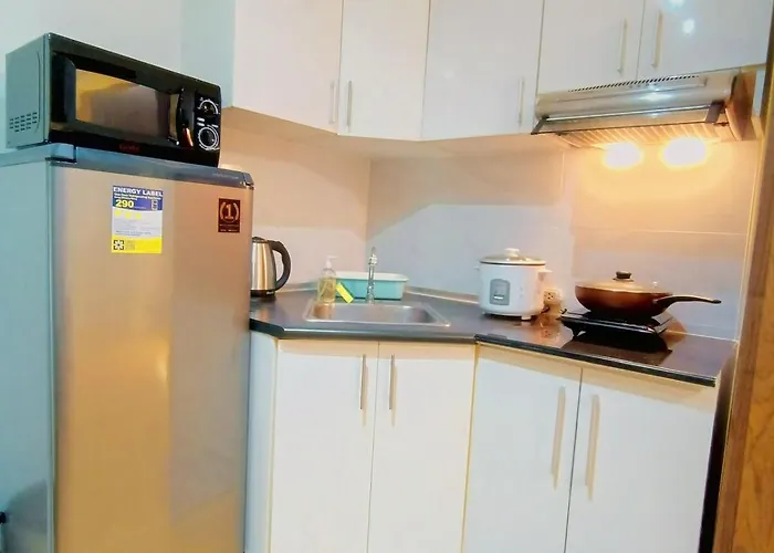 1818t1 Avida Towers It Park 400mbps Internet Apartment *